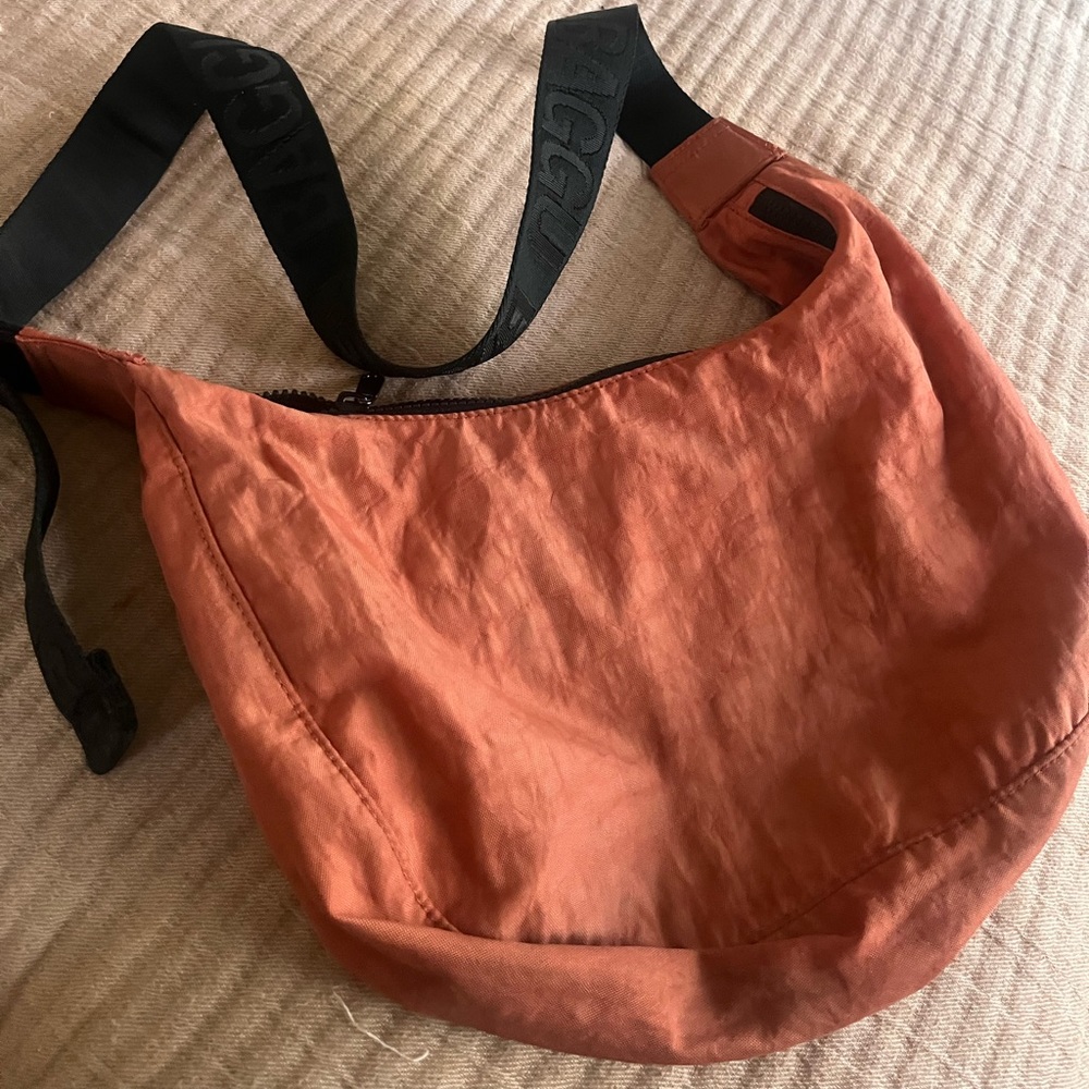 Baggu crescent bag